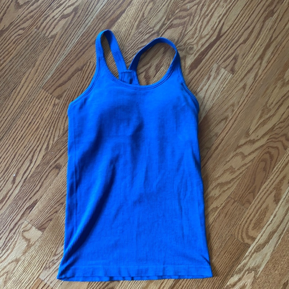 Lululemon Ebb tank
